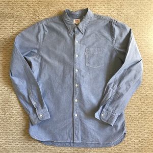 LEVI’S Blue Button-Up